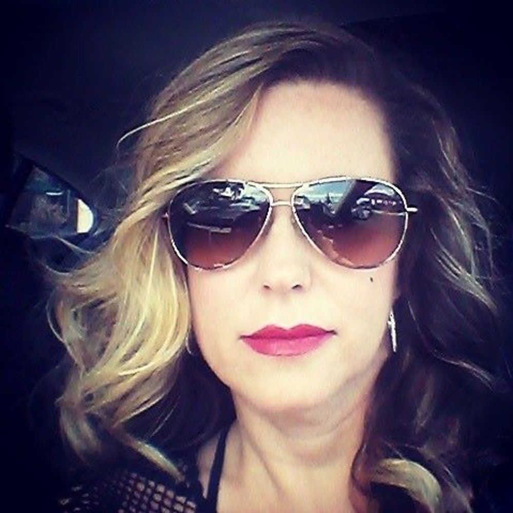 Meet your Posher, Angie